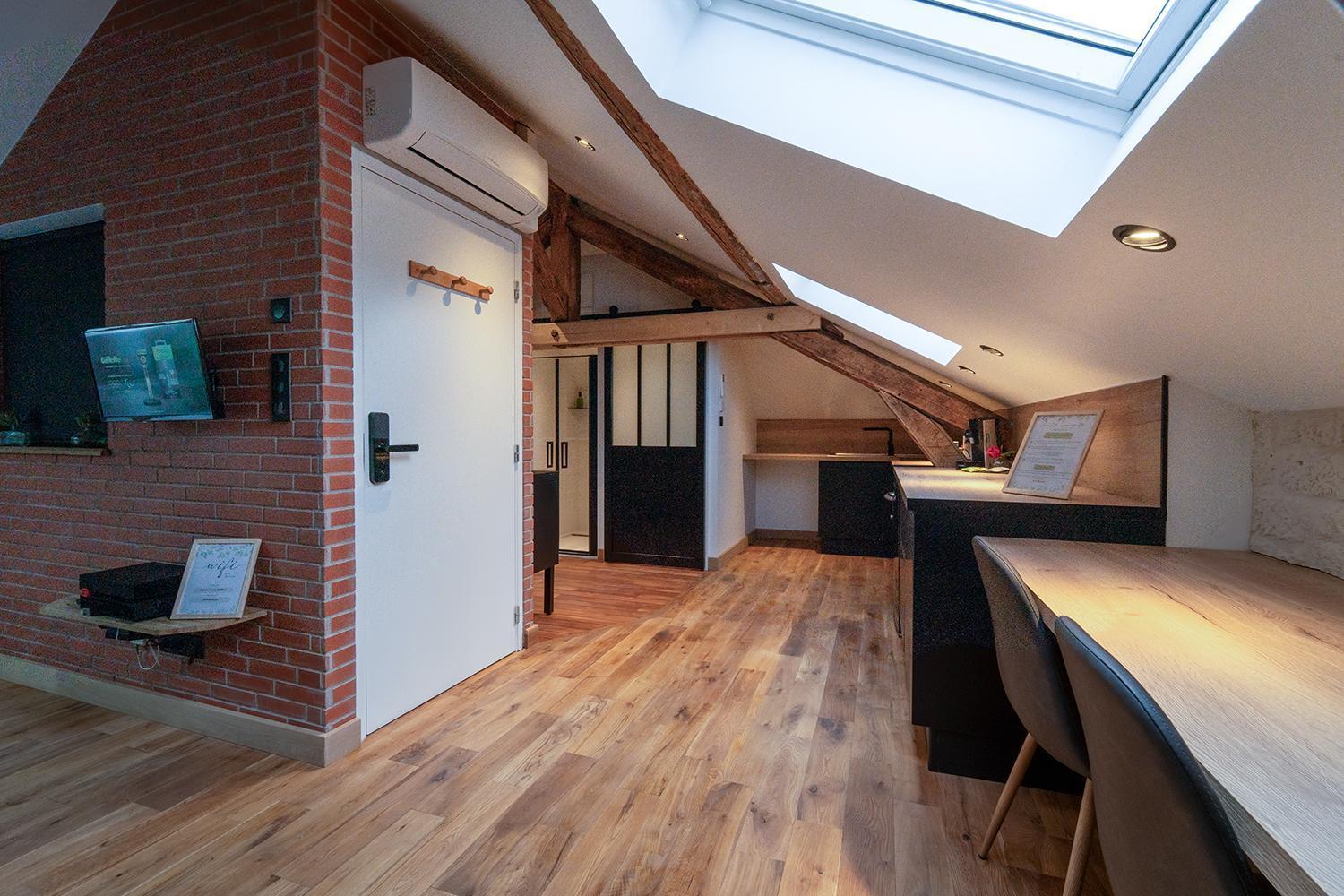 Evasion Chic, Spa Et Sauna Sous Les Toits Nancy Eksteriør billede